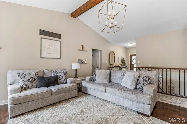 $465,000 | 200 Timber Lane, Farmington, MO 63640