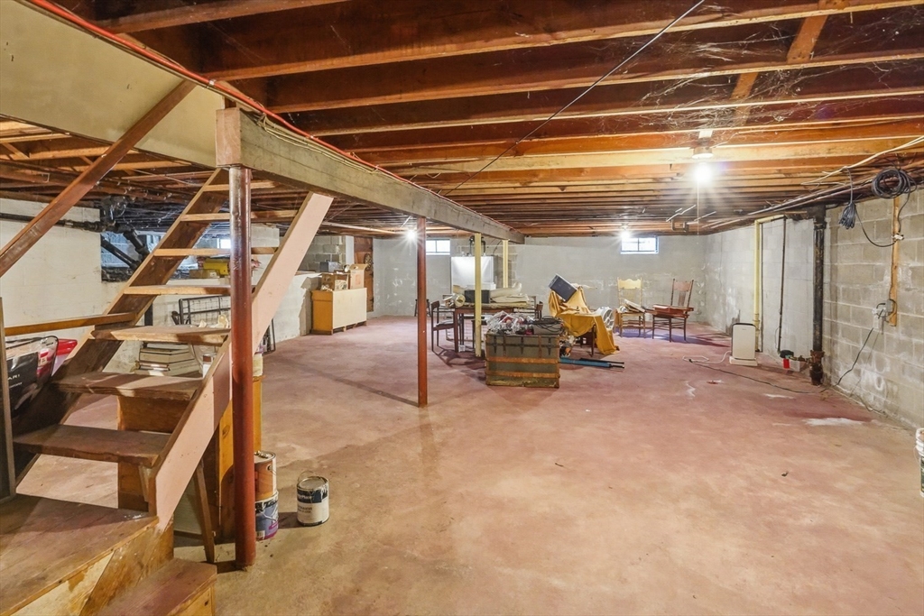 5-7 Slater Street Webster, MA 01570 - Photo 19 of 42