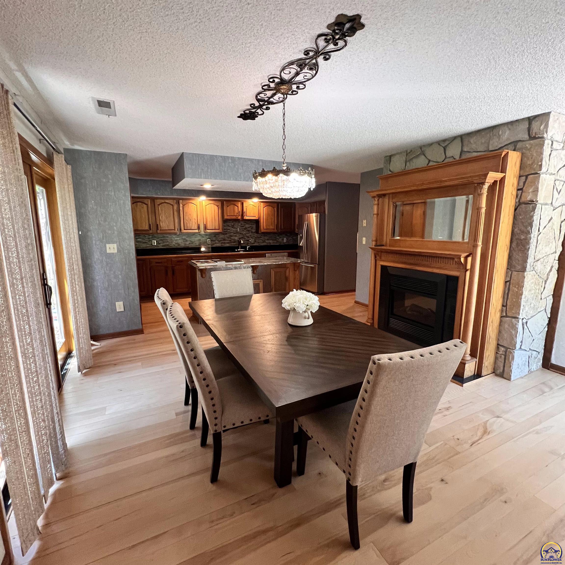 3840 Northeast Kimbal Road Topeka, KS 66617 - Photo 17 of 32