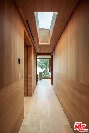 $95,000 | 1663 Summitridge Drive, Beverly Hills, CA 90210