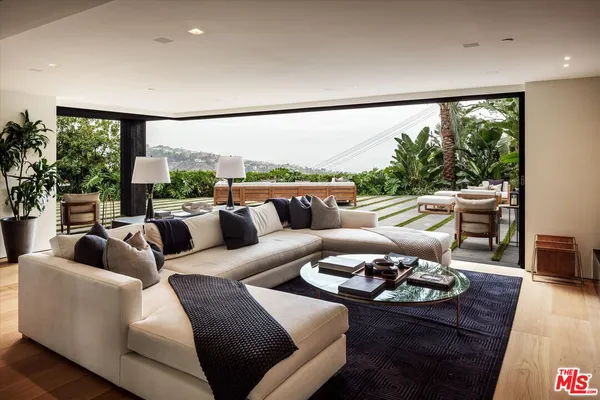 $95,000 | 1663 Summitridge Drive, Beverly Hills, CA 90210