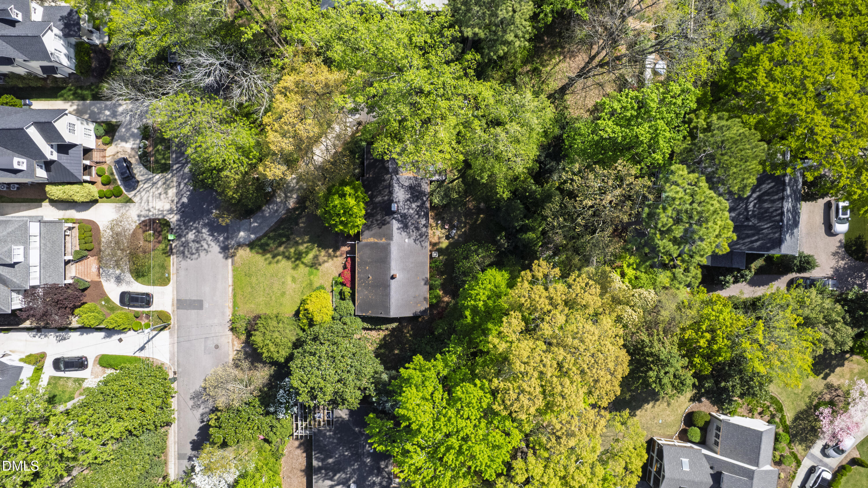 2667 Davis Street Raleigh, NC 27608 - Photo 1 of 18 Davis (6)