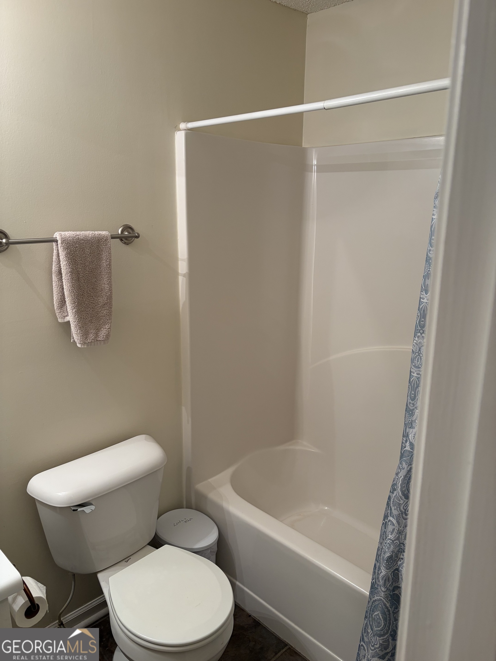 137 Stonebrooke Drive Colbert, GA 30628 - Photo 44 of 47 a white toilet sitting next to a bath tub