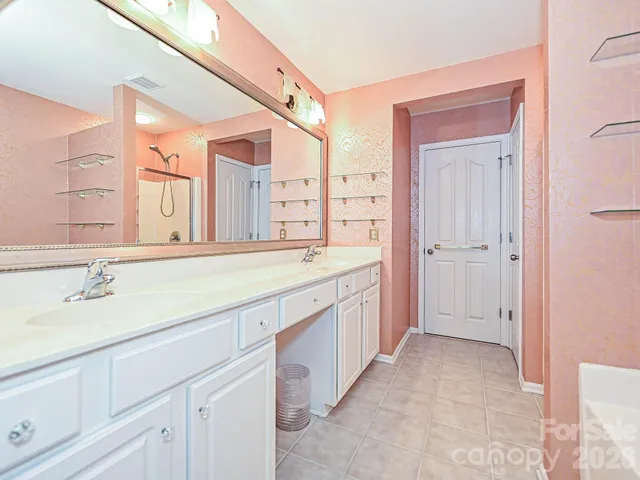 $440,000 | 9209 Mcalwaine Preserve Avenue, Charlotte, NC 28277