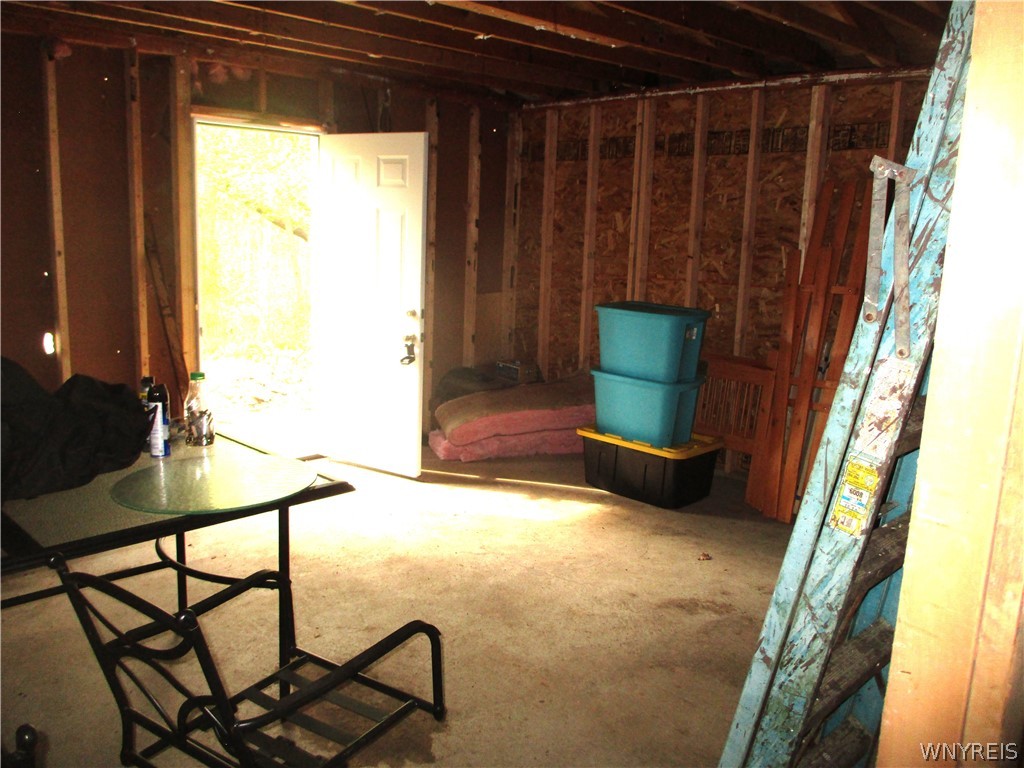 11540 Bolton Road Yorkshire, NY 14141 - Photo 15 of 16 interior