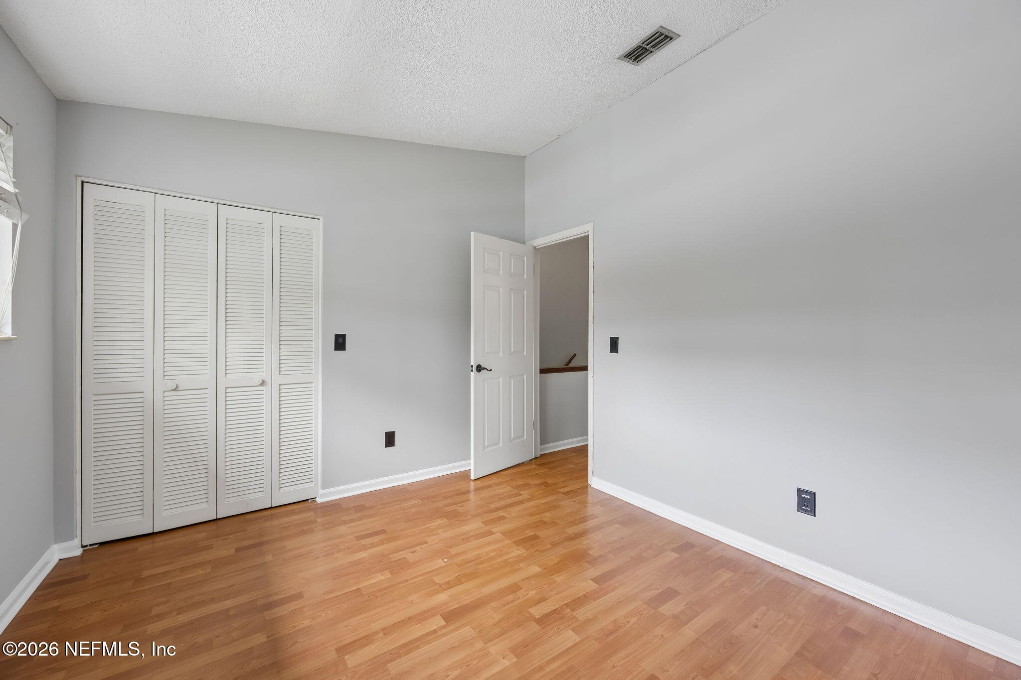 3801 Crown Point Road, Unit 1183 Jacksonville, FL 32257 - Photo 17 of 31 second upstairs bedroom