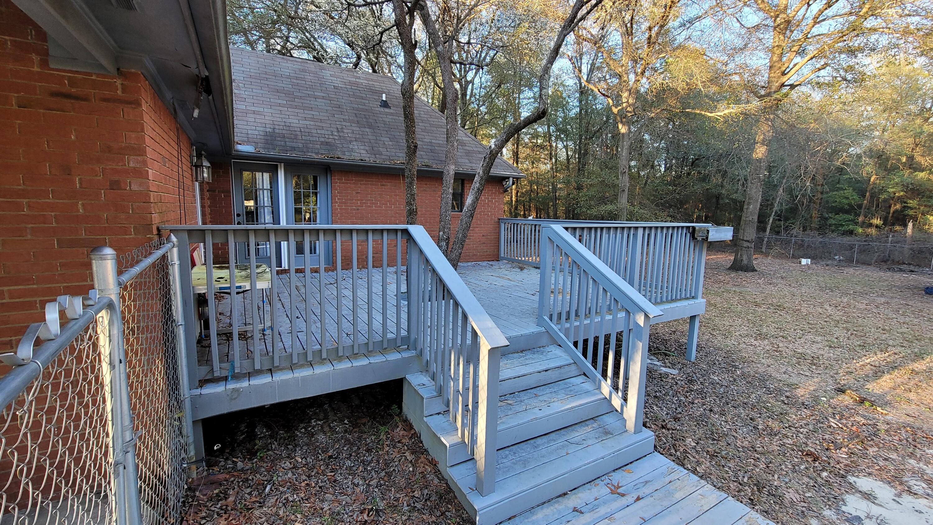4314 Aintree Road Hephzibah, GA 30815 - Photo 4 of 16 Back deck