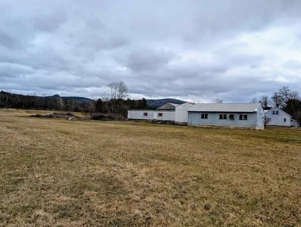 $224,900 | 317 Brushwood Road, Haverhill, NH 03774