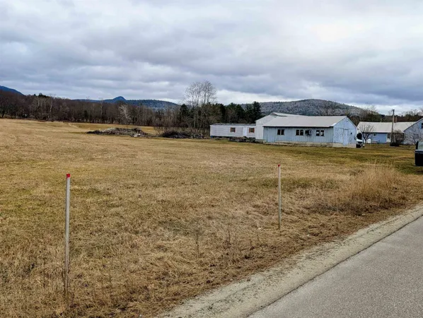 $224,900 | 317 Brushwood Road, Haverhill, NH 03774