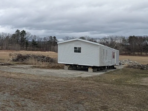 $224,900 | 317 Brushwood Road, Haverhill, NH 03774
