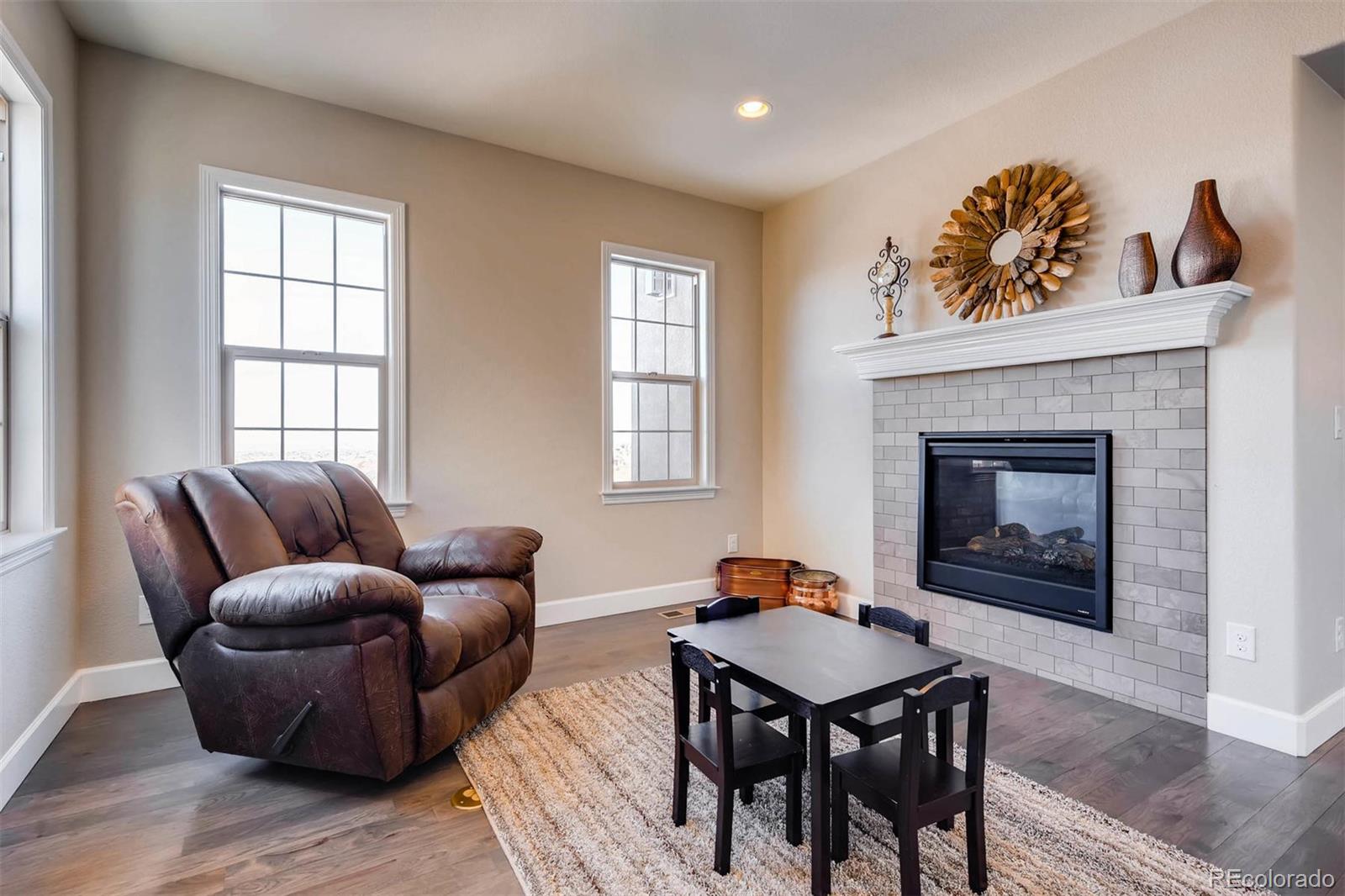 10807 Timberdash Avenue Highlands Ranch, CO 80126 - Photo 9 of 35 Gallery Image 9