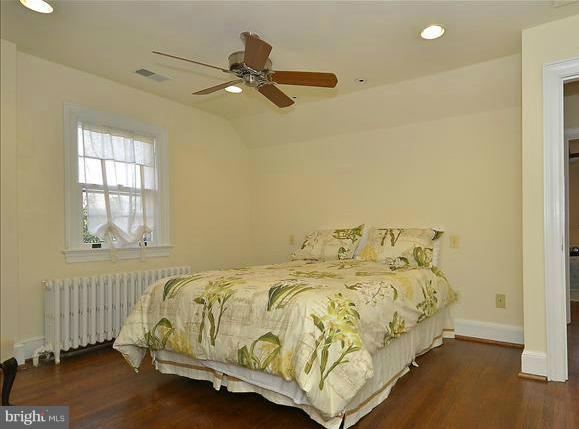 407 Rucker Place Alexandria, VA 22301 - Photo 13 of 26 Bedroom (Master)