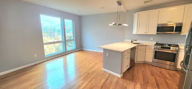 $3,200 | 172 Kimball Avenue, Unit 3B, Revere, MA 02151