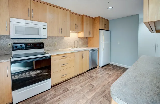 $2,800 | 522 Tumbling Hawk, Unit 522, Acton, MA 01718