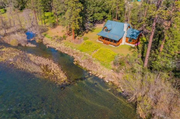 $774,900 | 381 Deadwood Road, Lewiston, CA 96052