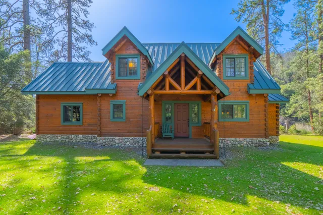 $799,000 | 381 Deadwood Road, Lewiston, CA 96052