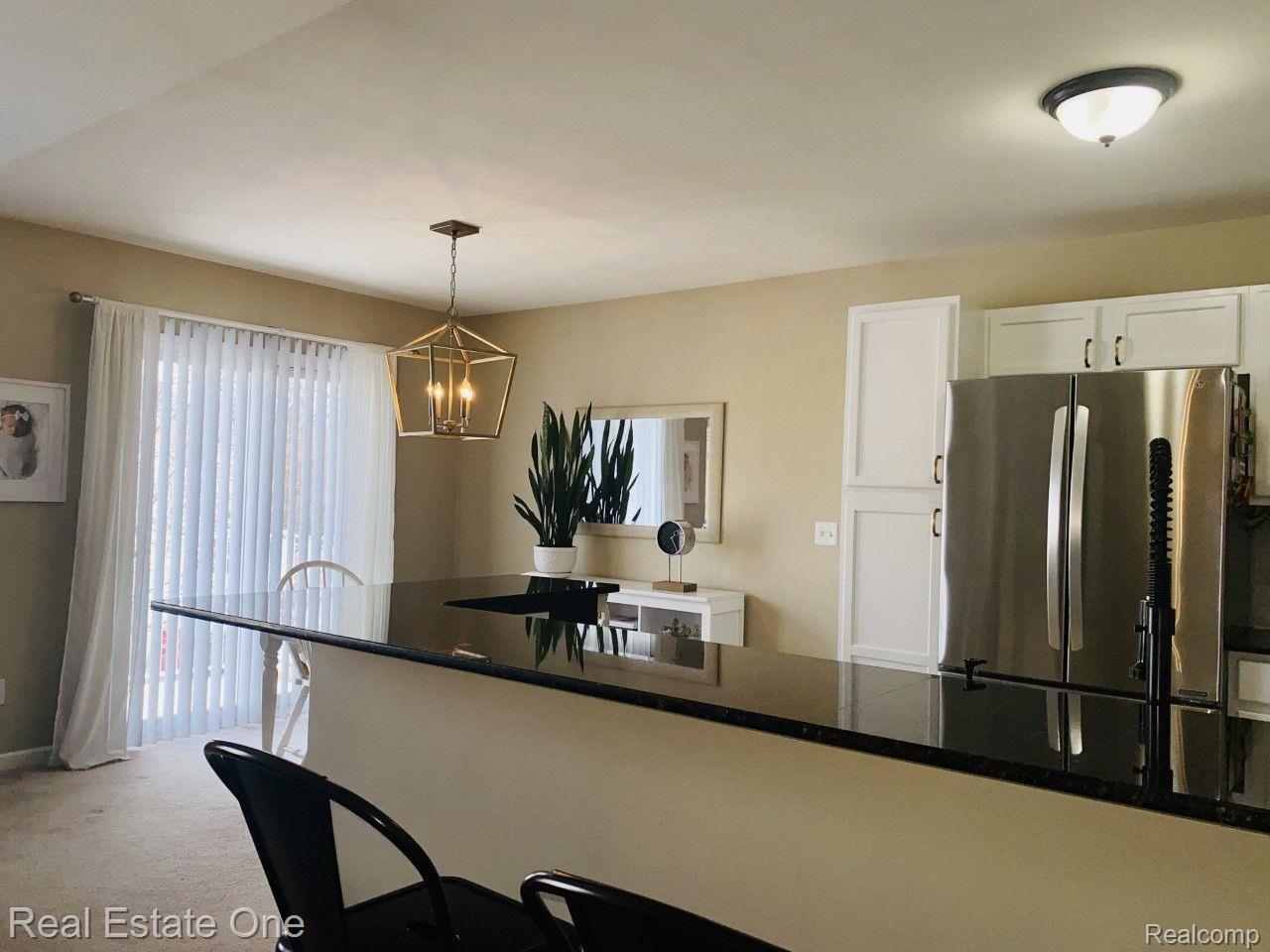 1704 Deepwood Circle Rochester, MI 48307 - Photo 27 of 51 Gallery Image 27