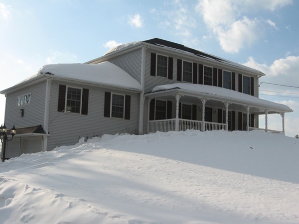 355 Springdale Road Westfield, MA 01085 - Photo 1 of 19 Gallery Image 1