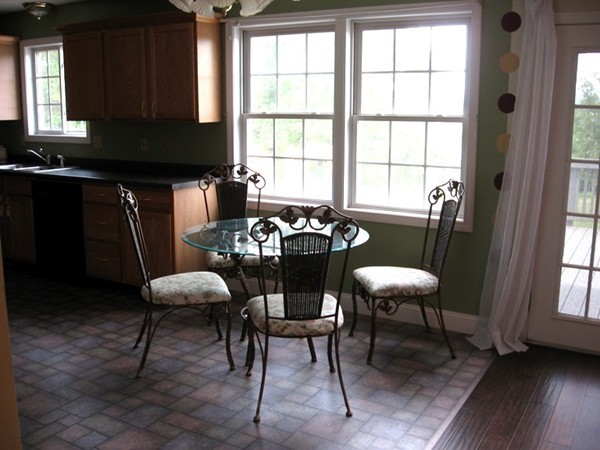 355 Springdale Road Westfield, MA 01085 - Photo 5 of 19 Gallery Image 5