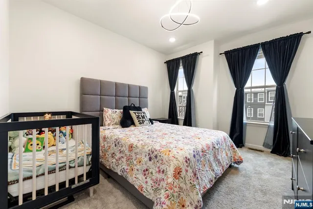 $3,175 | 22 Leahy Drive, Wood-Ridge, NJ 07075