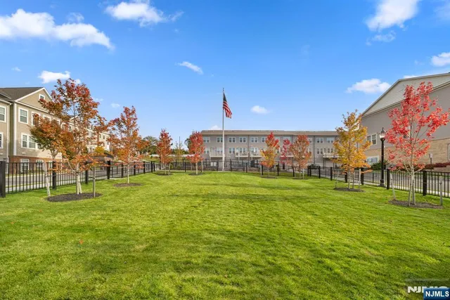 $3,175 | 22 Leahy Drive, Wood-Ridge, NJ 07075