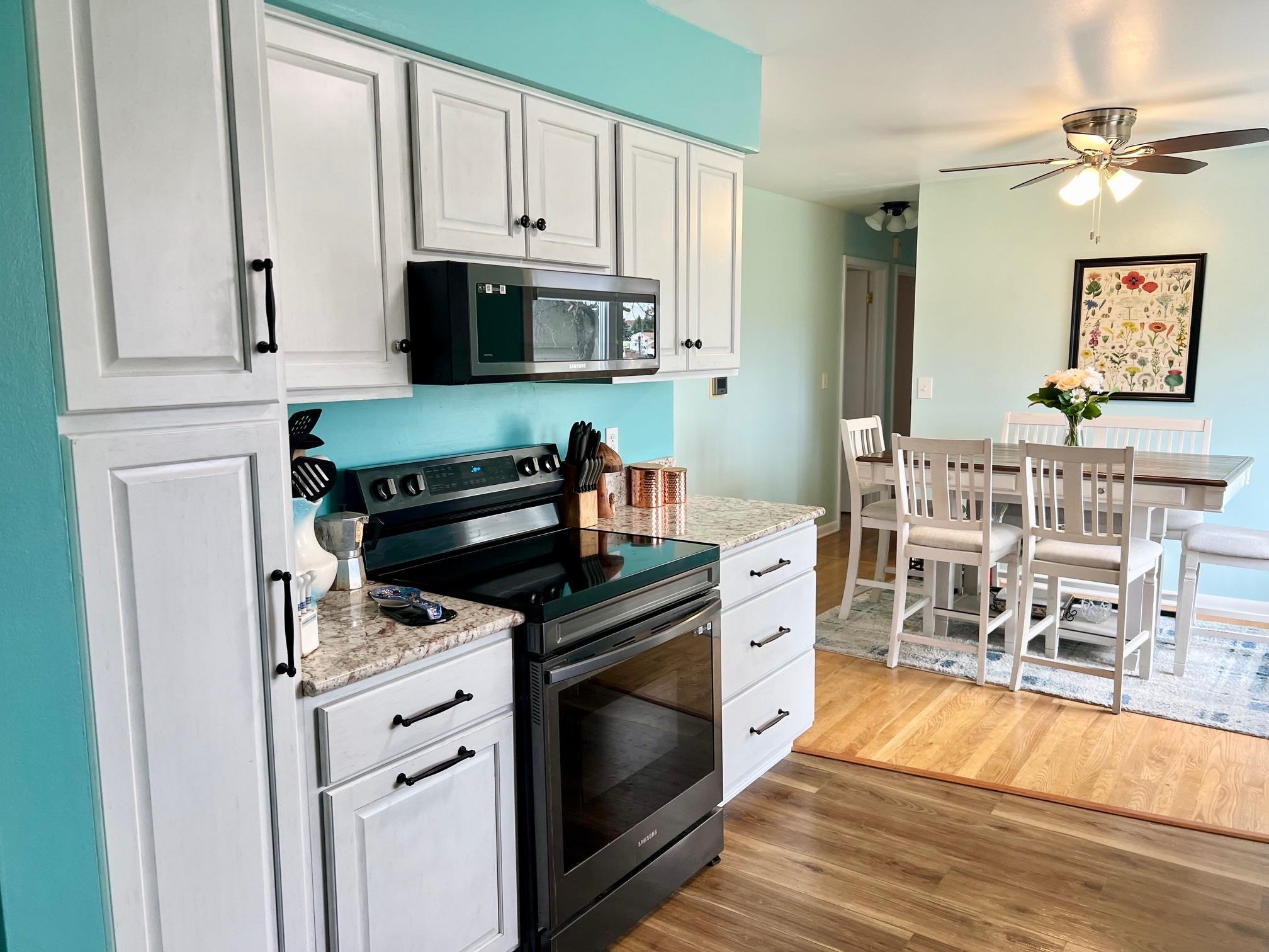 10071 Torrey Road Fenton, MI 48430 - Photo 2 of 23