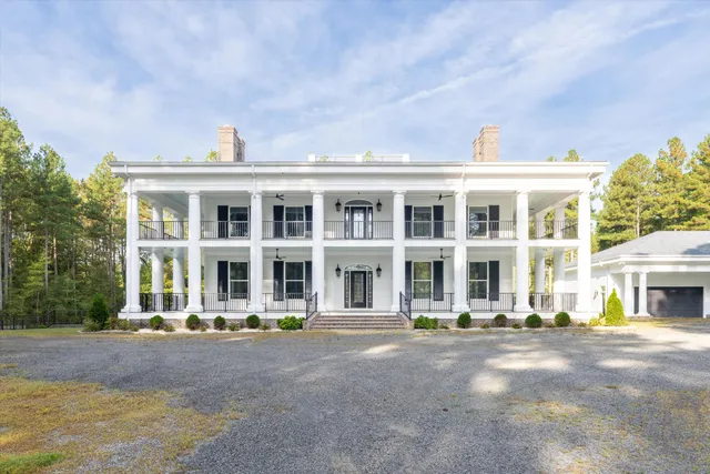 $1,900,000 | 7622 Farmville Road, Farmville, VA 23901