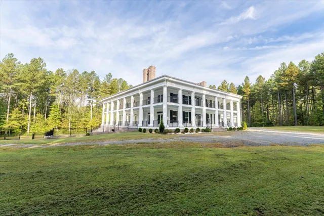 $1,900,000 | 7622 Farmville Road, Farmville, VA 23901