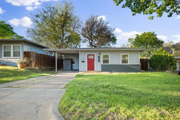 $1,945 | 4452 Fletcher Avenue, Fort Worth, TX 76107