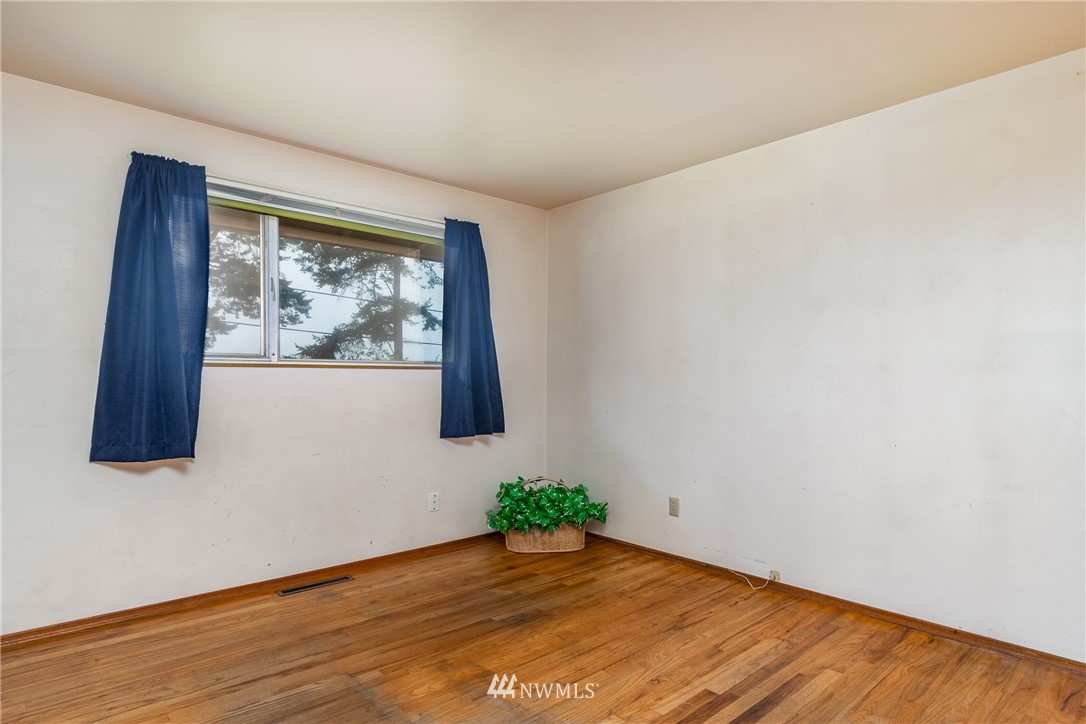 1358 Swantown Road Oak Harbor, WA 98277 - Photo 14 of 32 Gallery Image 14