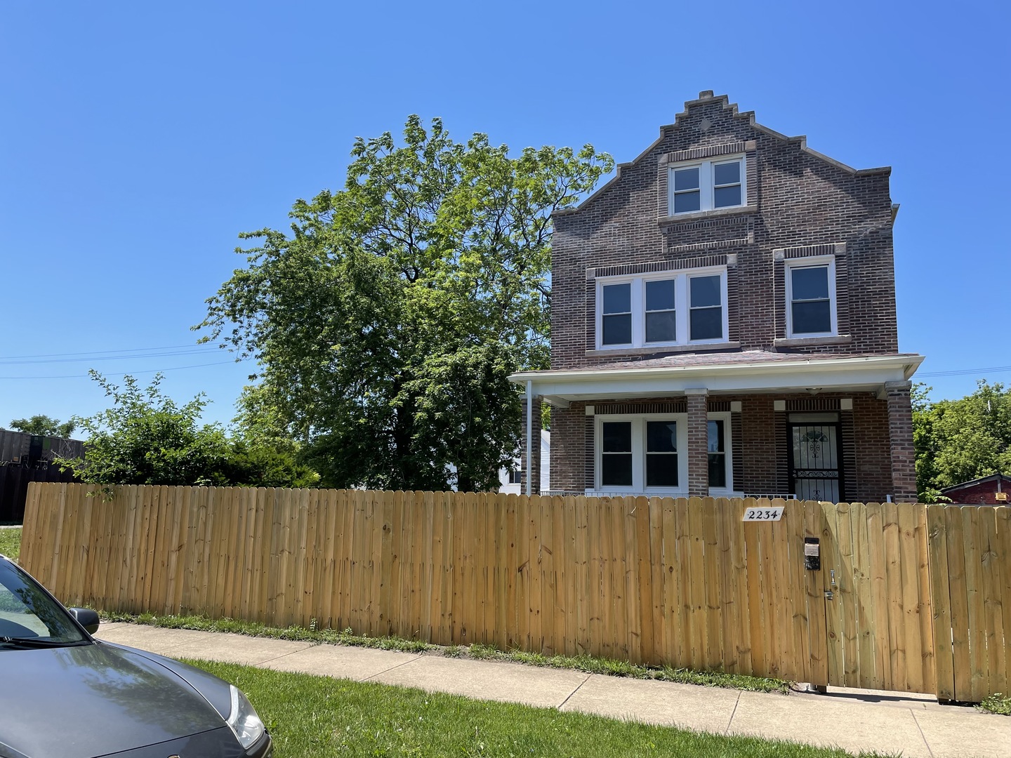 2234 South Ridgeway Avenue Chicago, IL 60623 - Photo 1 of 14