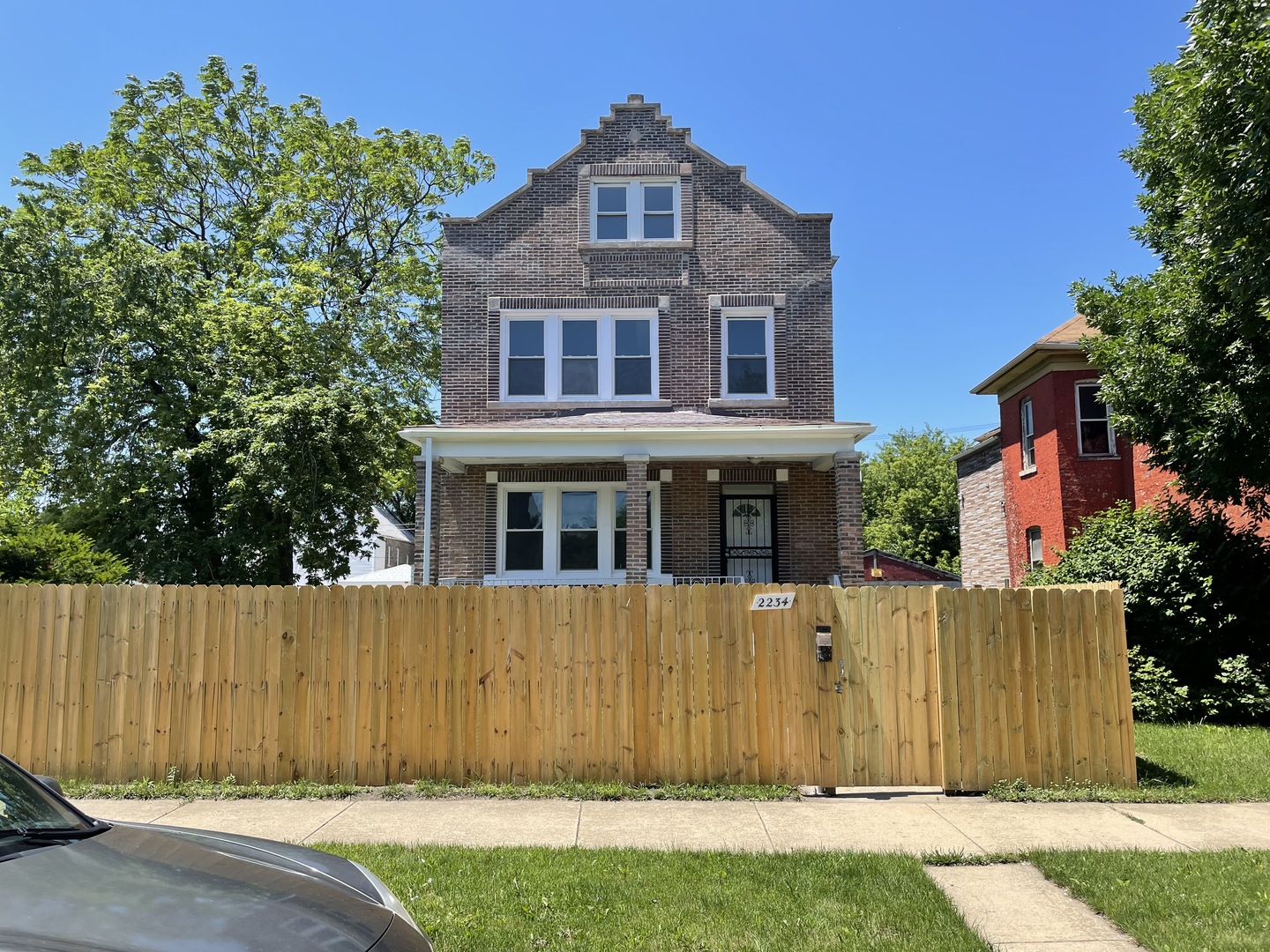 2234 South Ridgeway Avenue Chicago, IL 60623 - Photo 2 of 14