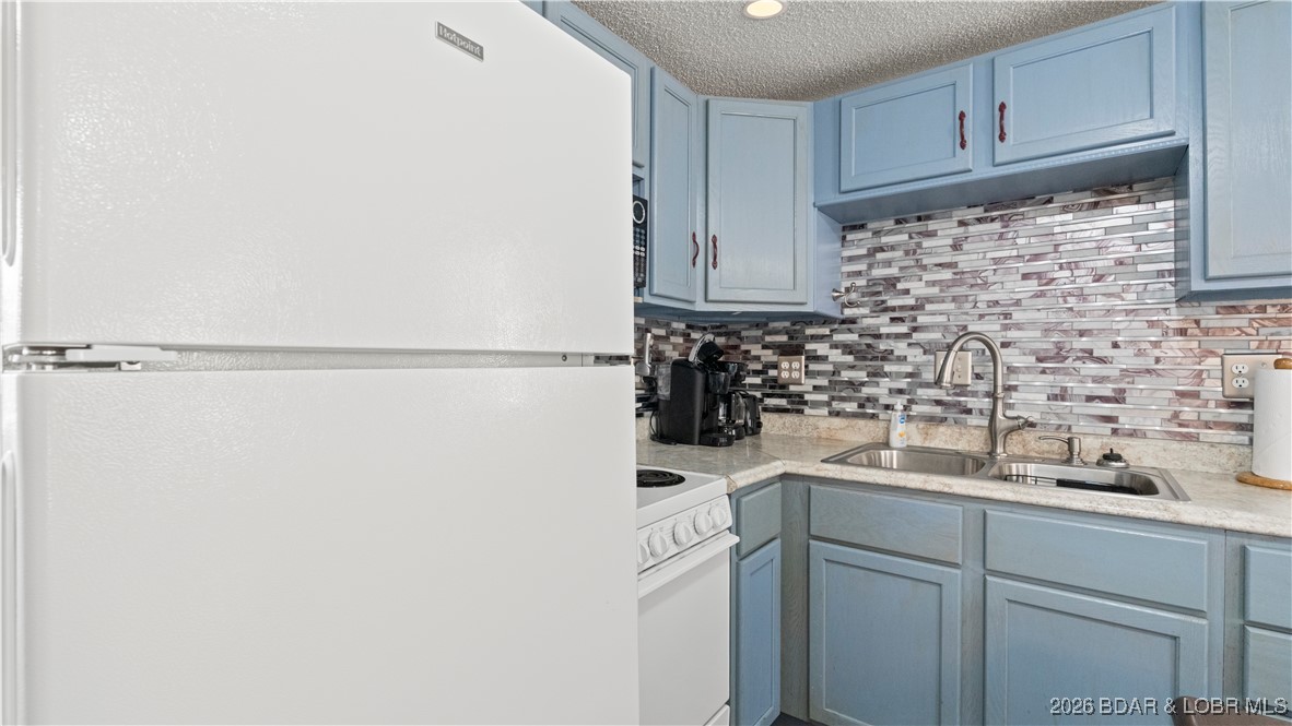 30031 Oak Knoll Road Rocky Mount, MO 65072 - Photo 15 of 49