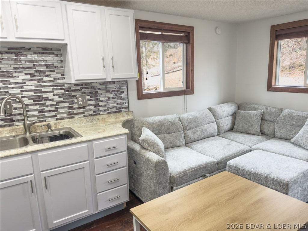 30031 Oak Knoll Road Rocky Mount, MO 65072 - Photo 15 of 59