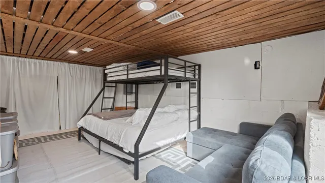 $335,000 | 30031 Oak Knoll Road, Rocky Mount, MO 65072