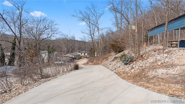 $335,000 | 30031 Oak Knoll Road, Rocky Mount, MO 65072