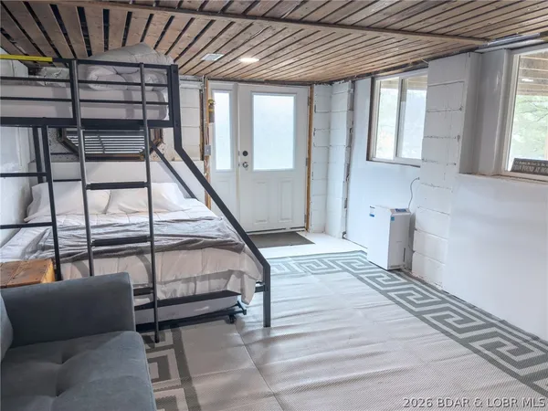 $299,000 | 30031 Oak Knoll Road, Rocky Mount, MO 65072