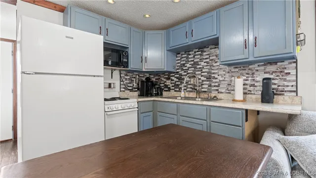 $335,000 | 30031 Oak Knoll Road, Rocky Mount, MO 65072