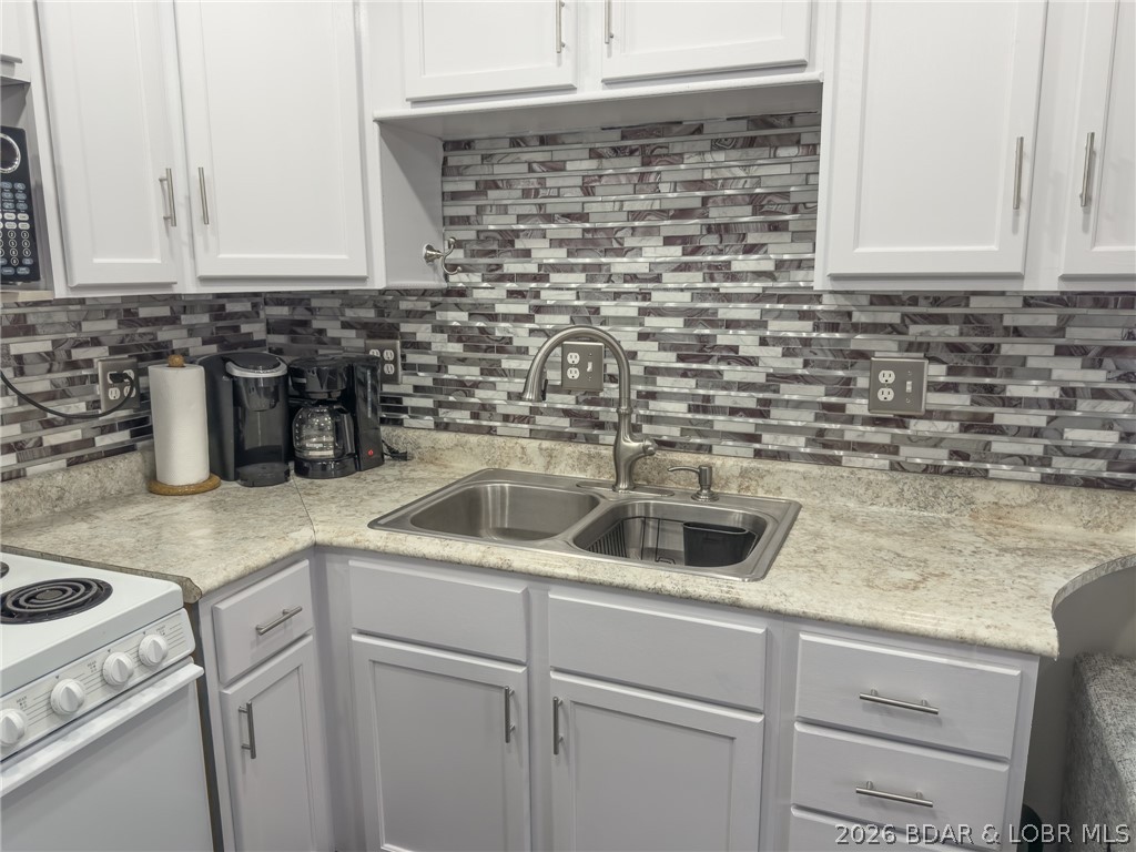 30031 Oak Knoll Road Rocky Mount, MO 65072 - Photo 10 of 59