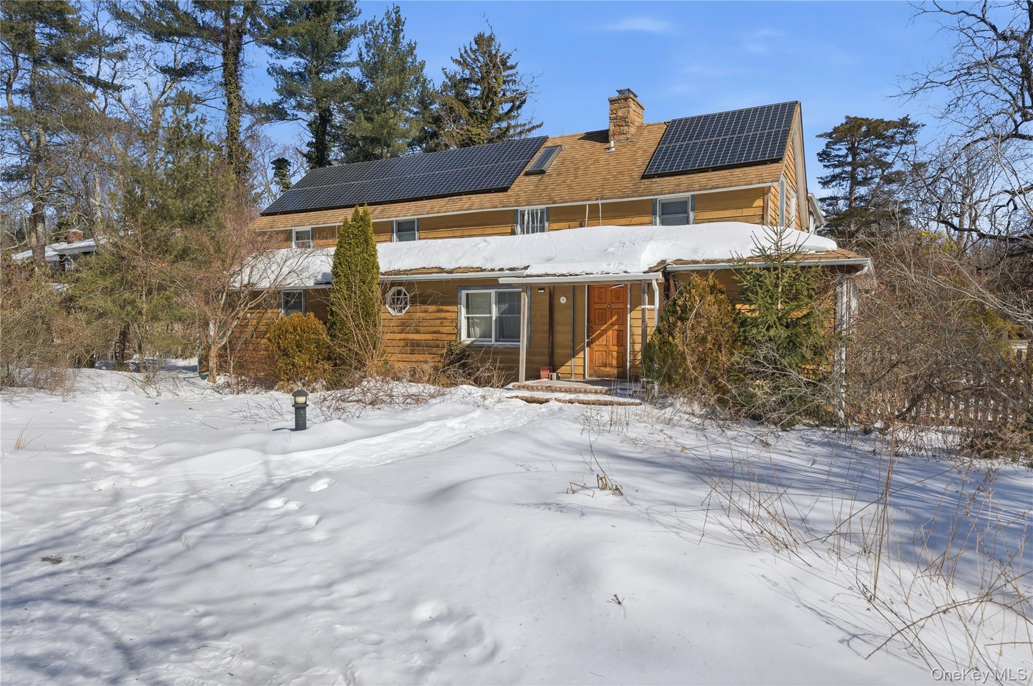 115 Warner Road Huntington, NY 11743 - Photo 1 of 13