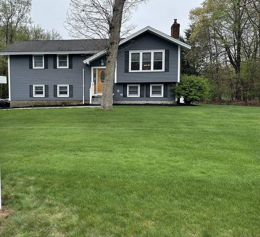 26 John Robinson Road Hudson, MA 01749 - Photo 1 of 42 Gallery Image 1