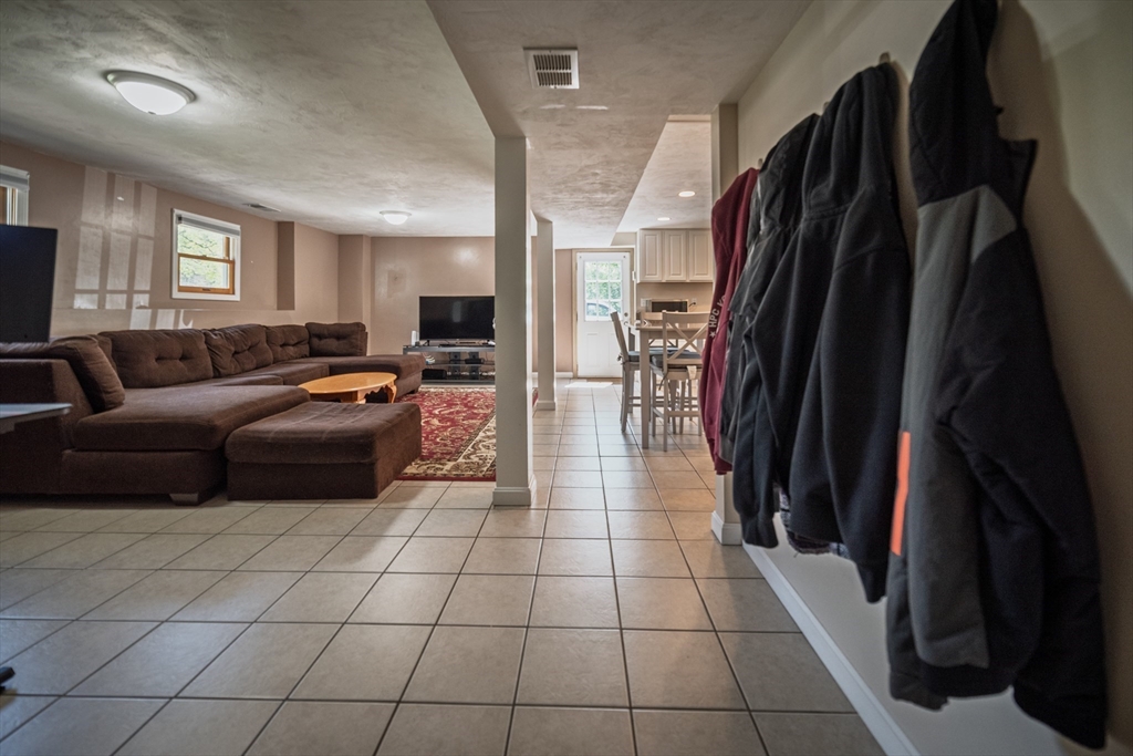 26 John Robinson Road Hudson, MA 01749 - Photo 29 of 42 Gallery Image 29