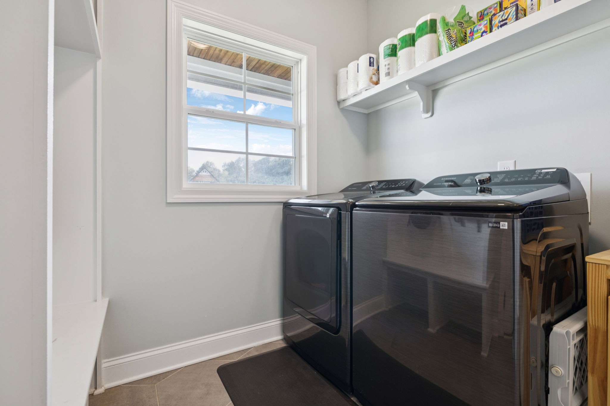 2022 Trout Trail Murfreesboro, TN 37129 - Photo 18 of 44 a utility room with dryer and washer