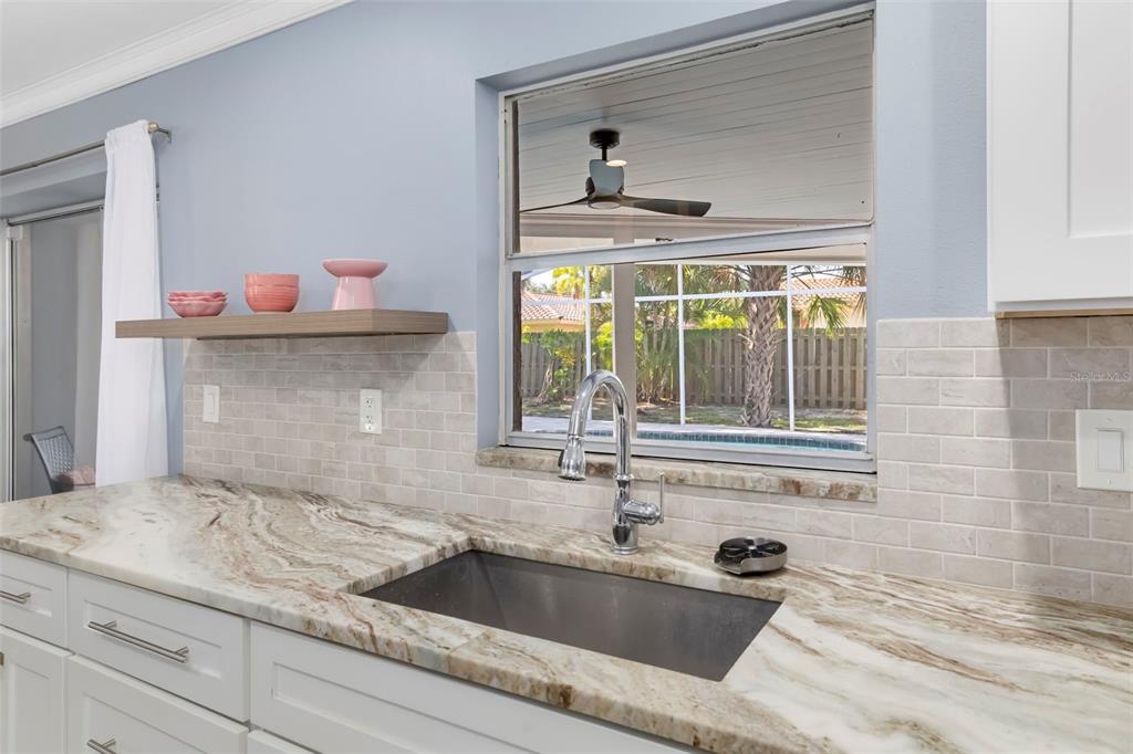 3304 Springmill Circle Sarasota, FL 34239 - Photo 11 of 79 Gallery Image 11