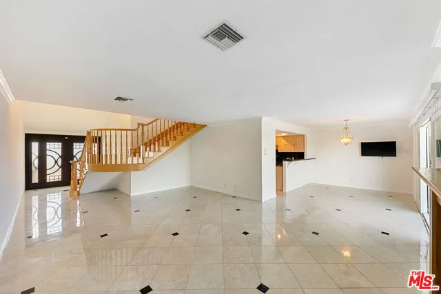 $6,800 | 32173 Sailview Lane, Westlake Village, CA 91361