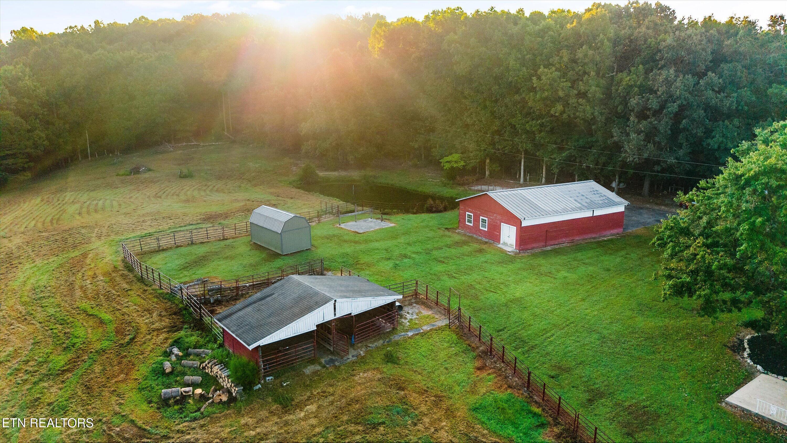 340 Pattie Gap Road Philadelphia, TN 37846 - Photo 40 of 44 40-340 Pattie Gap Rd 10