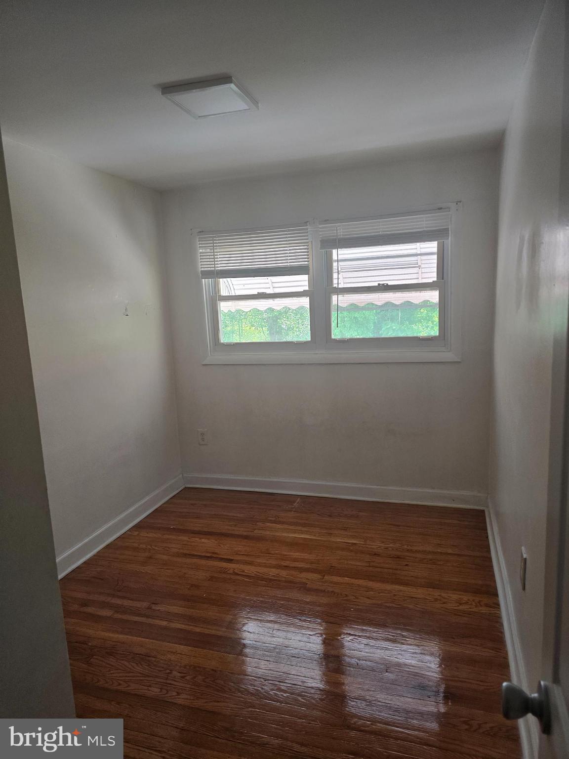 2140 Valleyview Drive Folcroft, PA 19032 - Photo 8 of 16