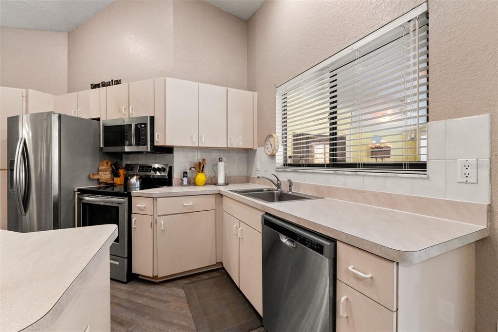 13299 Don Loop Spring Hill, FL 34609 - Photo 15 of 50