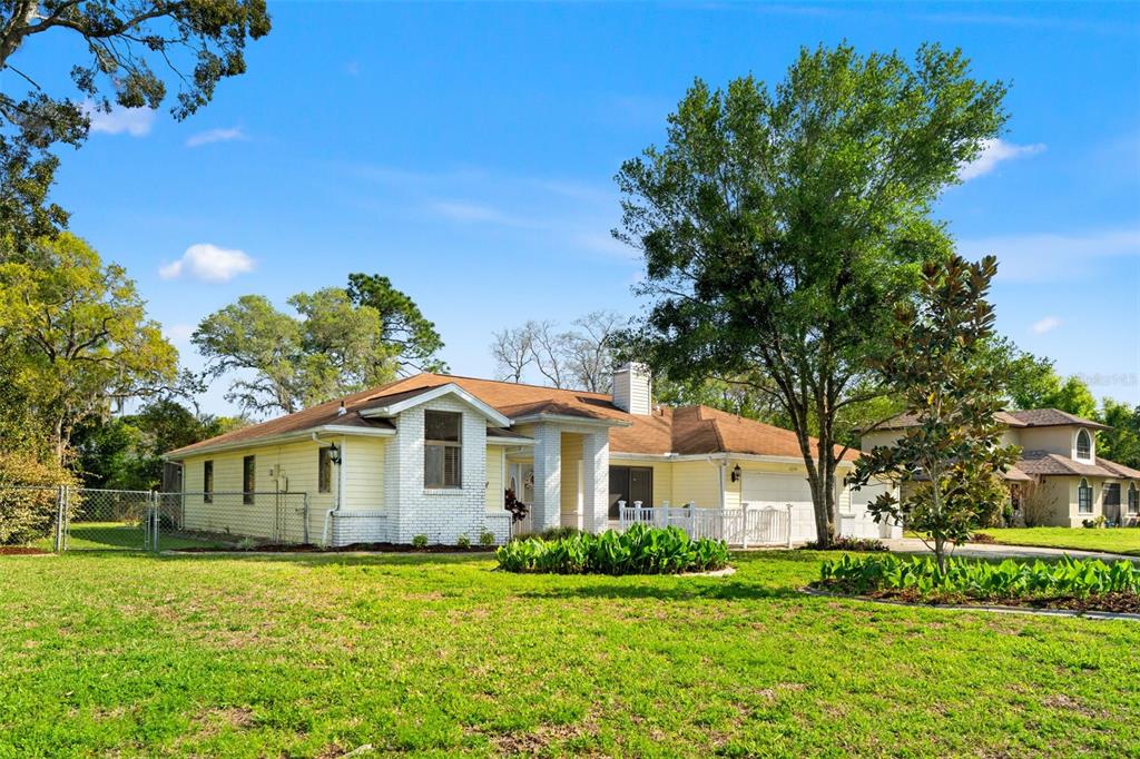 13299 Don Loop Spring Hill, FL 34609 - Photo 3 of 50