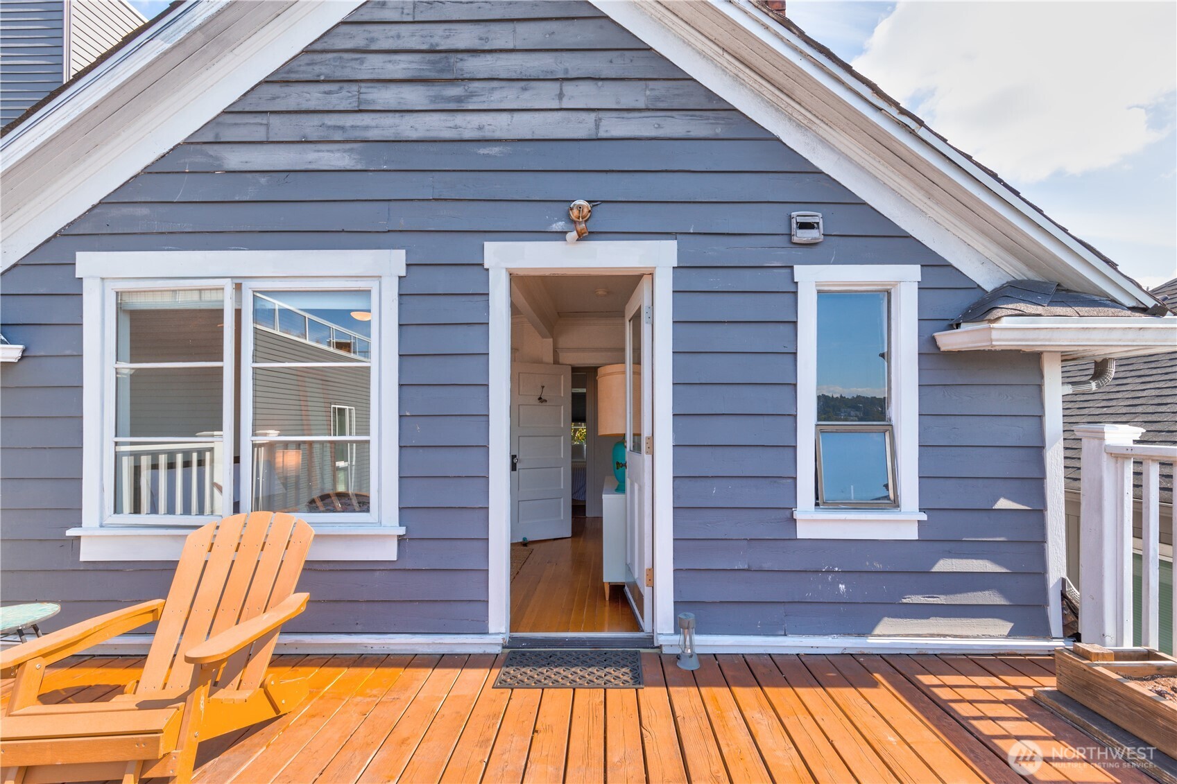 2247 14th Avenue West Seattle, WA 98119 - Photo 19 of 37